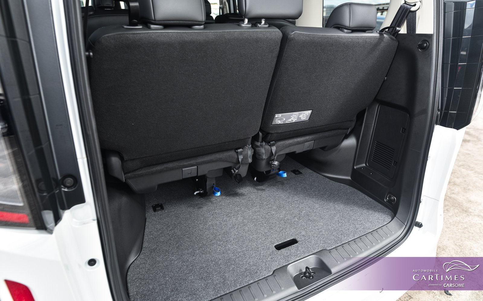Nissan Serena 1.4 e-POWER Highway Star photo 11